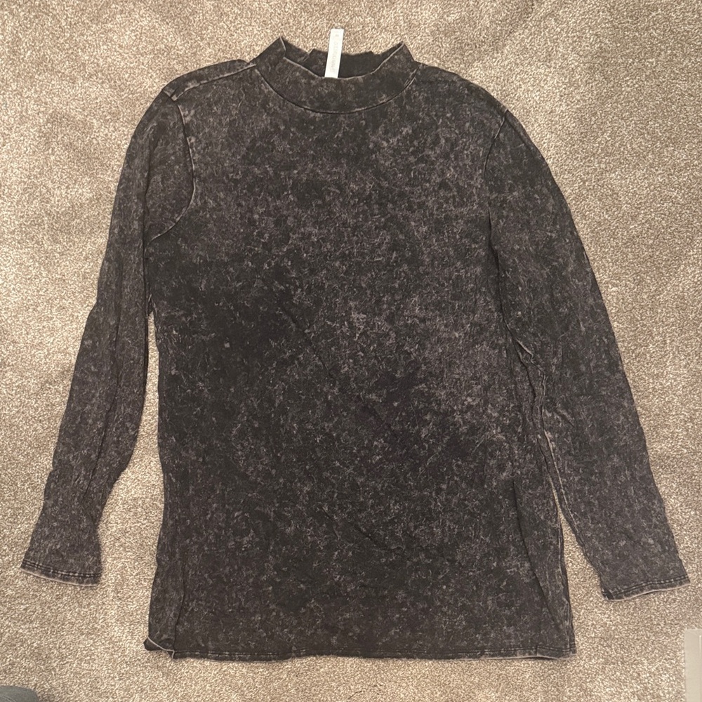 Zenana Outfitters Charcoal Long Sleeve Top